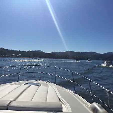 Tour&boats - Raina Douro * Vila Nova de Gaia