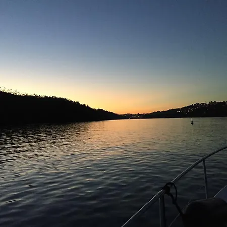 بوتيل Tour&boats - Raina Douro