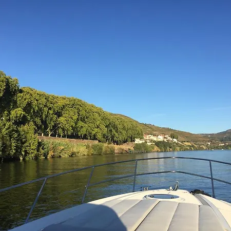 بوتيل Tour&boats - Raina Douro *